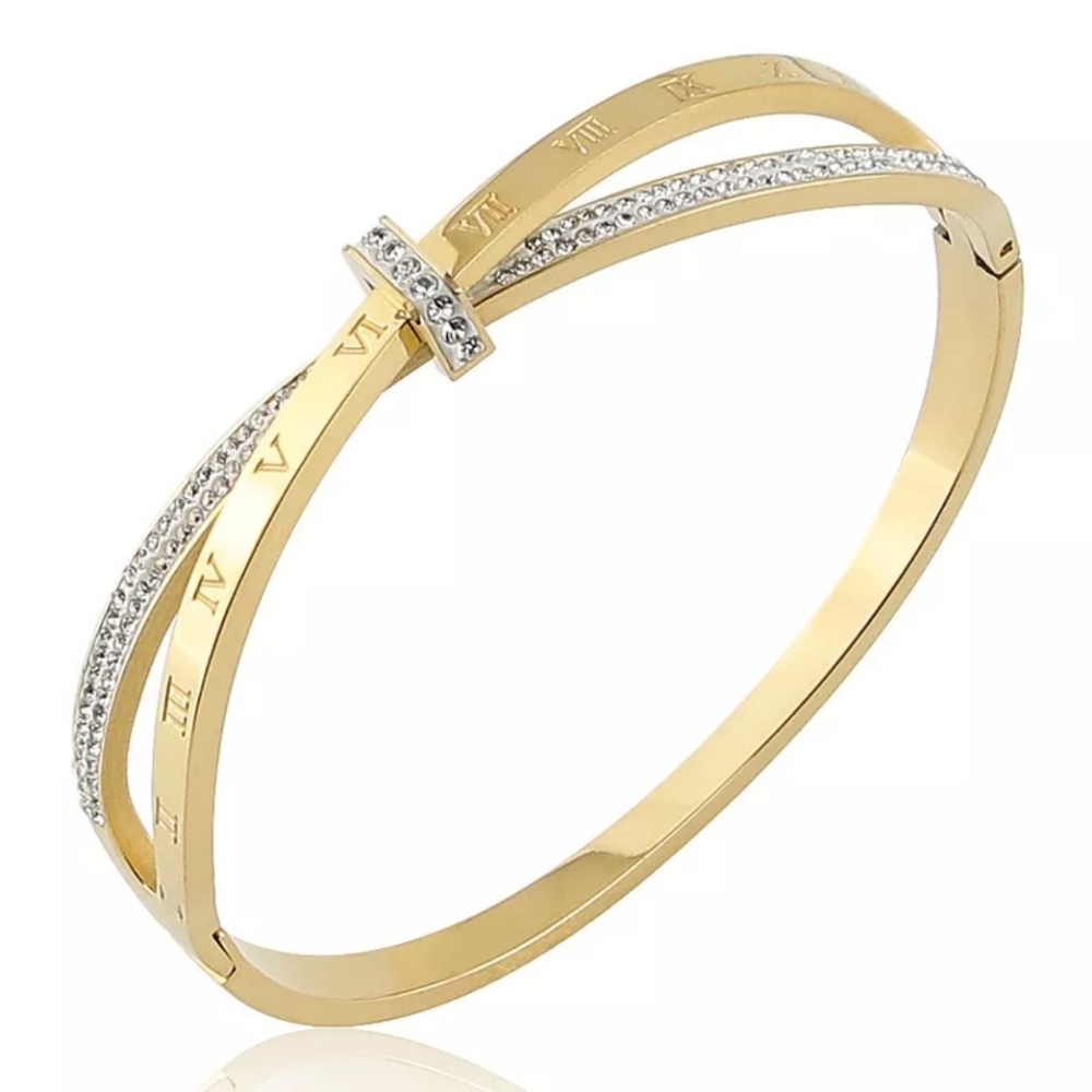 Beautiful bangle/ bracelet